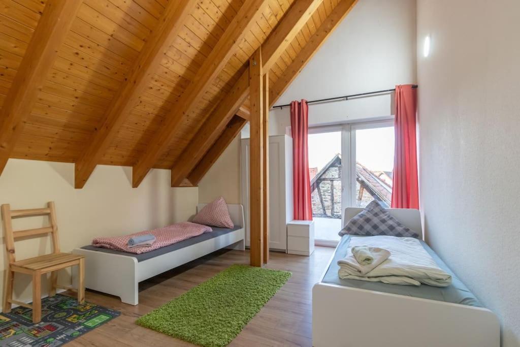 Maisonette-Wohnung Mit 5 Schlafzimmern Woerrstadt Ngoại thất bức ảnh